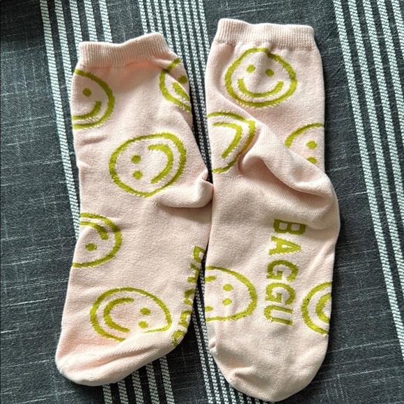 Faguo Socks in Light Green & Pink